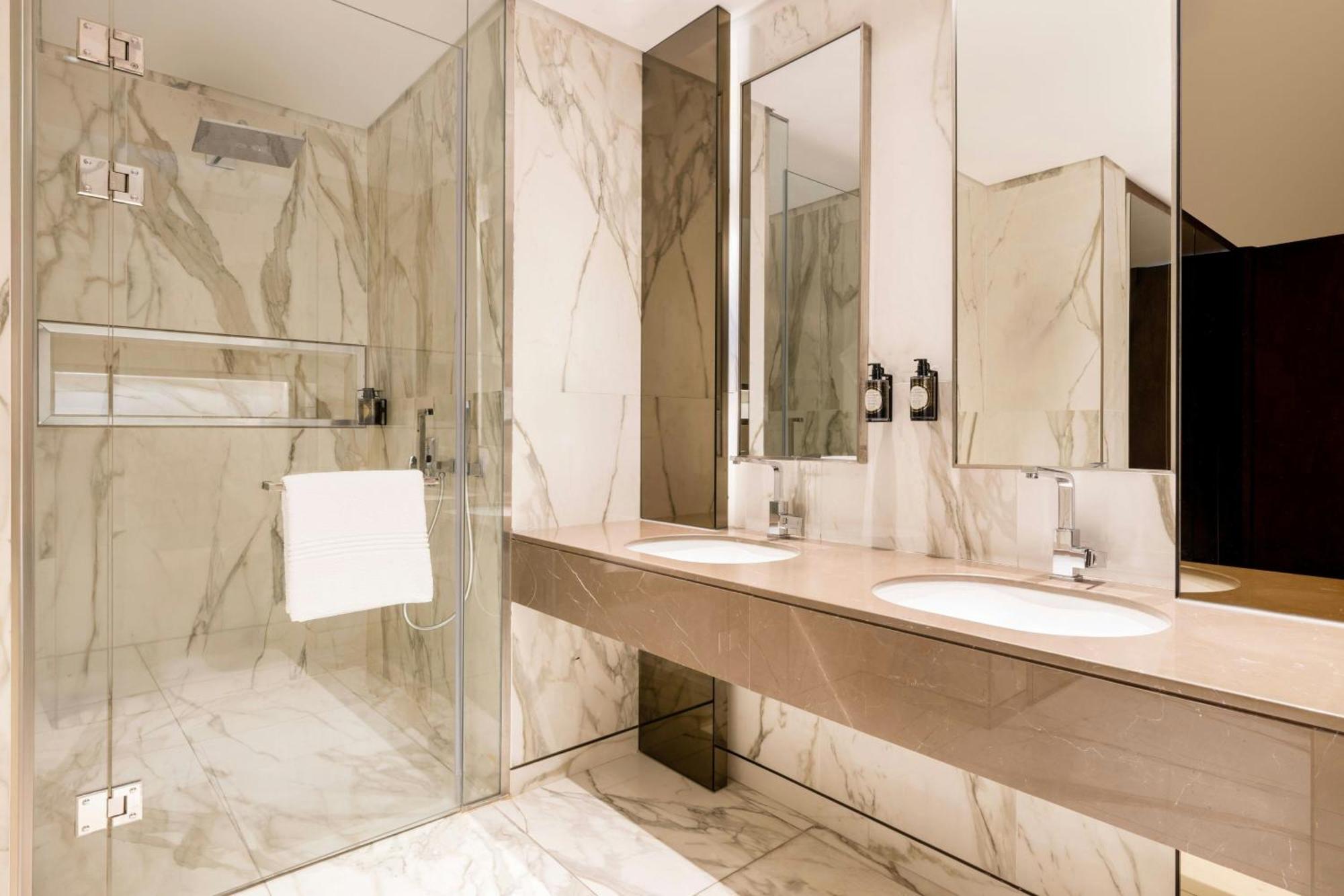 Agora, Doha, Autograph Collection Hotel Lusail